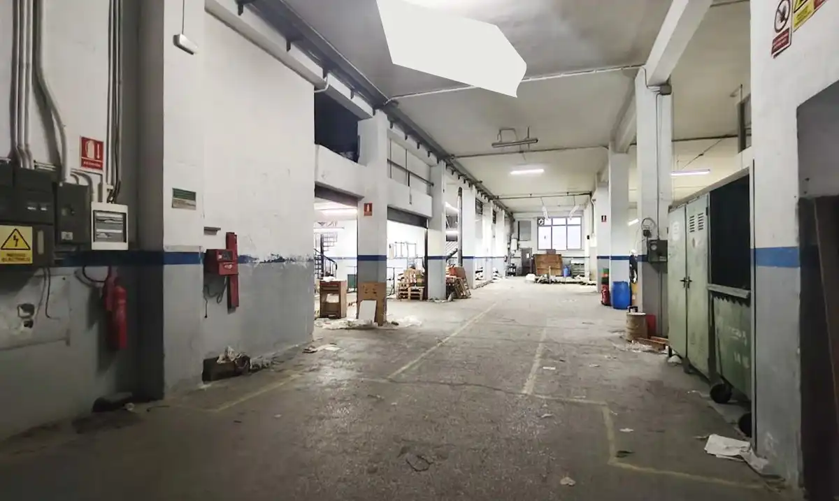 Nau industrial en venda a Sant Martí, imagen 2