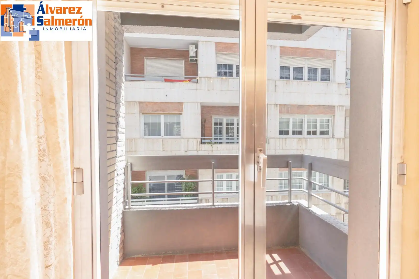 Terraza de Piso en venta en Granada