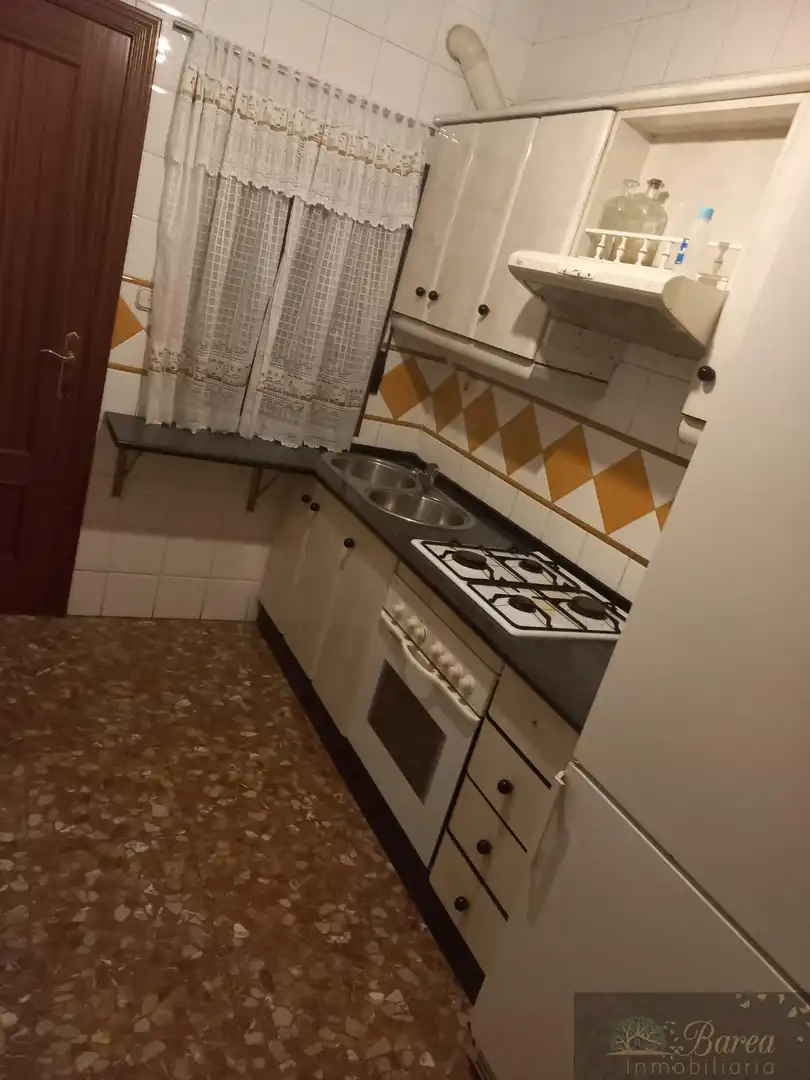 Küche von Gebäude zum Verkauf in Iznájar