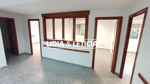 Foto 3 de Oficina de alquiler en La Paz, Alcalá de Guadaira