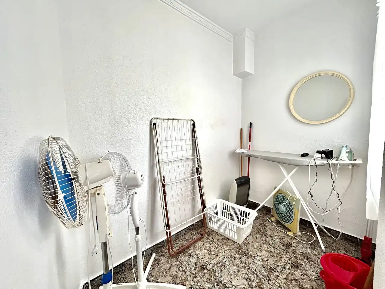 Ground floor for sale in Orihuela  with Air Conditioner, Swimming Pool and Oven