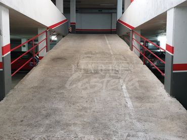 Aparcament en venda a Via Europa - Parc Central