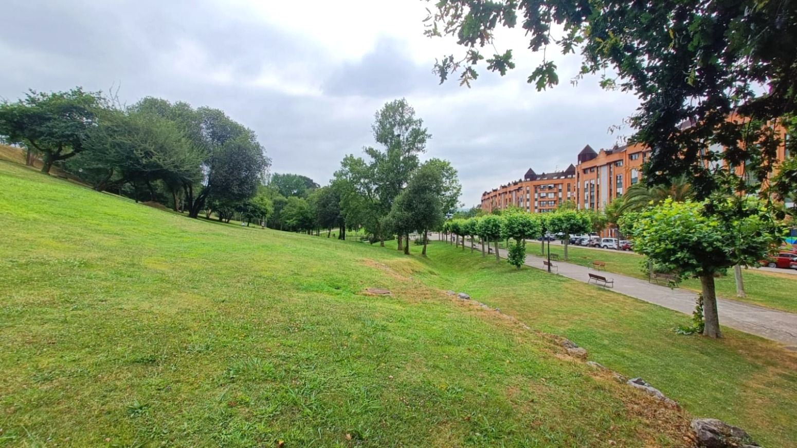 Flat for sale in Oviedo   with Heating and Furnished