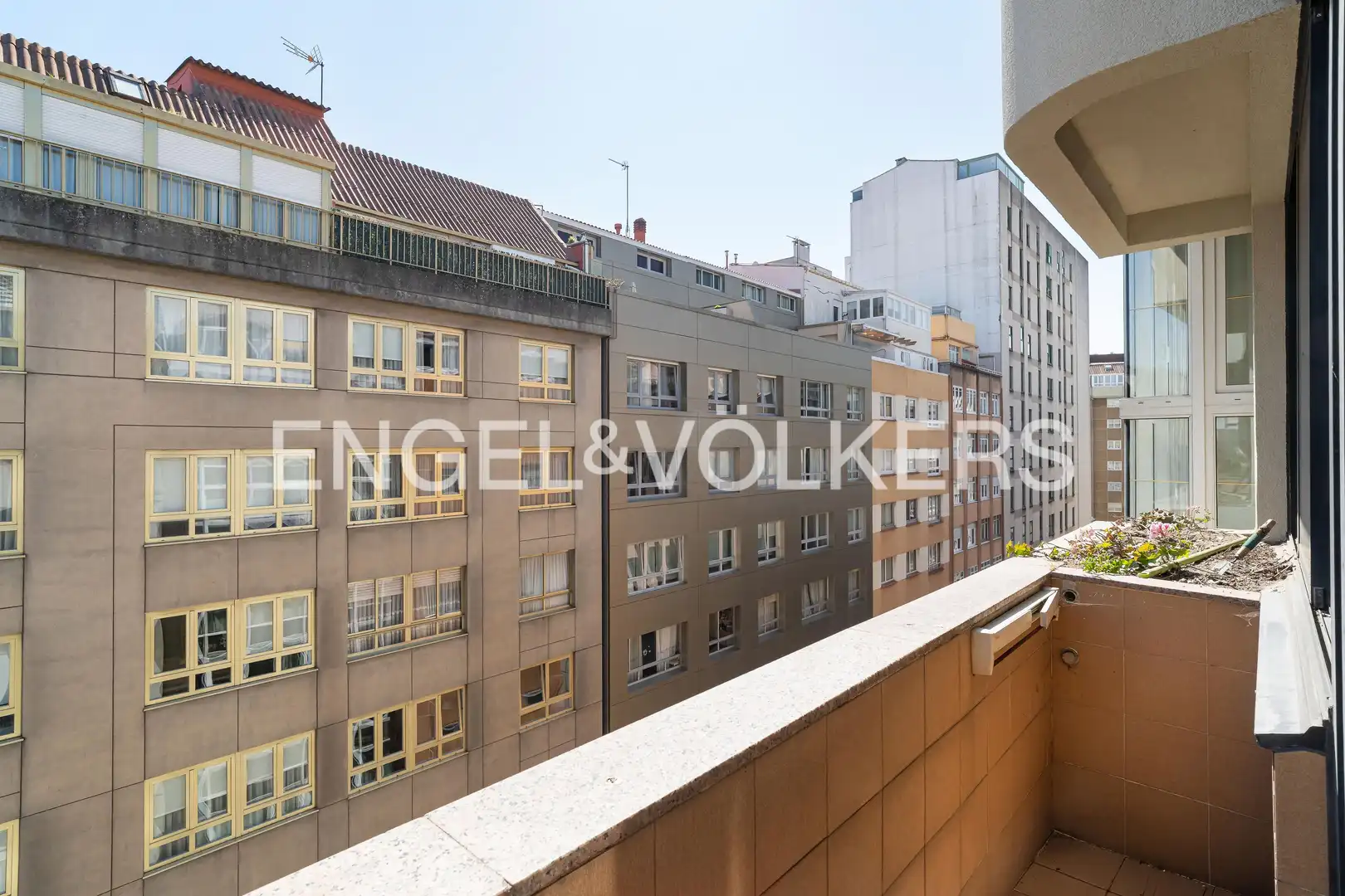 Terrassa de Dúplex en venda en A Coruña Capital  amb Calefacció, Parquet i Traster