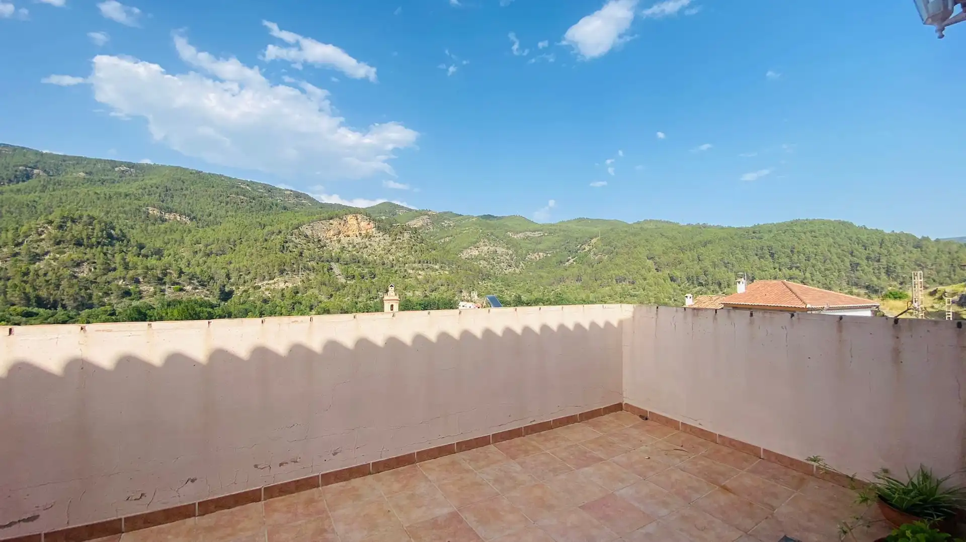 Terrassa de Casa o xalet en venda en Arañuel amb Terrassa, Traster i Balcó