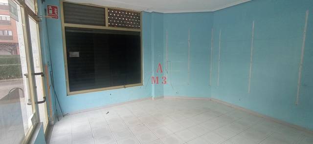 Local comercial en Alquiler en El Soto