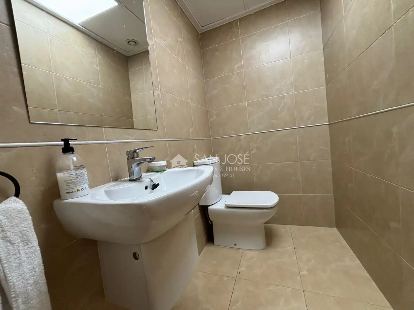 Bungalow con terraza en venta en Calle LEANDRO GRAS LIMIÑANA, imagen 10