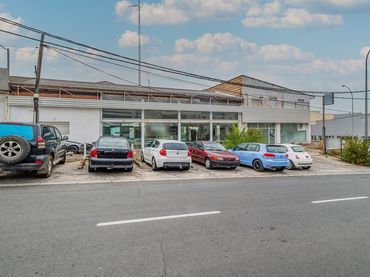 Nave industrial en venta en C/ Siete Picos, Pol. Ind. El Cerro