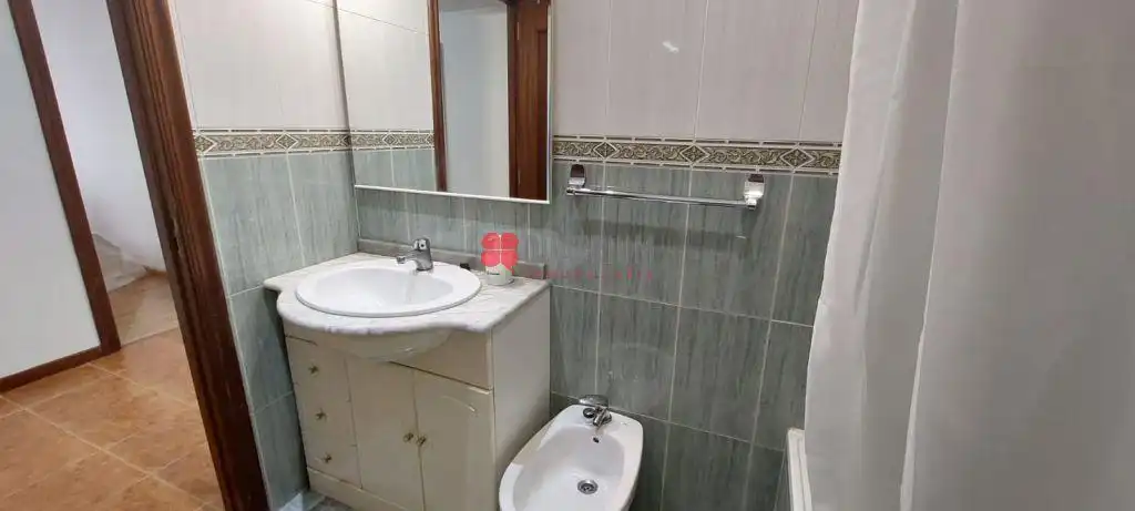 Wohnung zur Miete in Rúa De Santiago Del Estero, Ensanche - Sar
