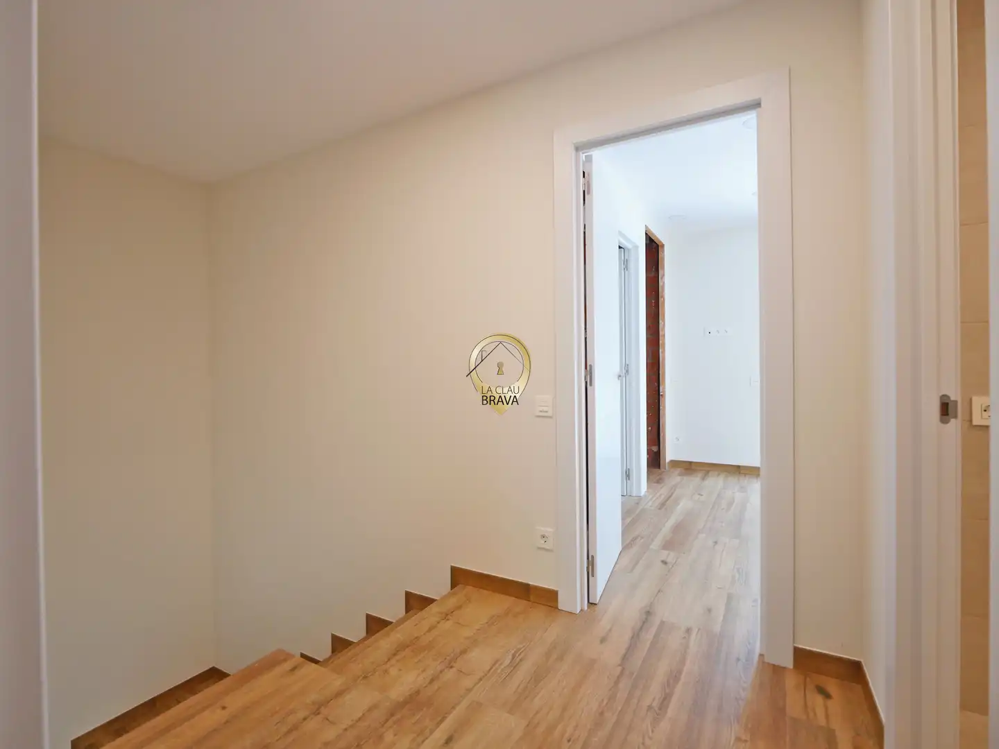 Maison mitoyenne avec terrasse à vendre à Carrer Hortènsia, imagen 11