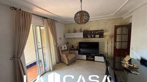 Foto 5 de Piso en venta en La Paz, Alcalá de Guadaira
