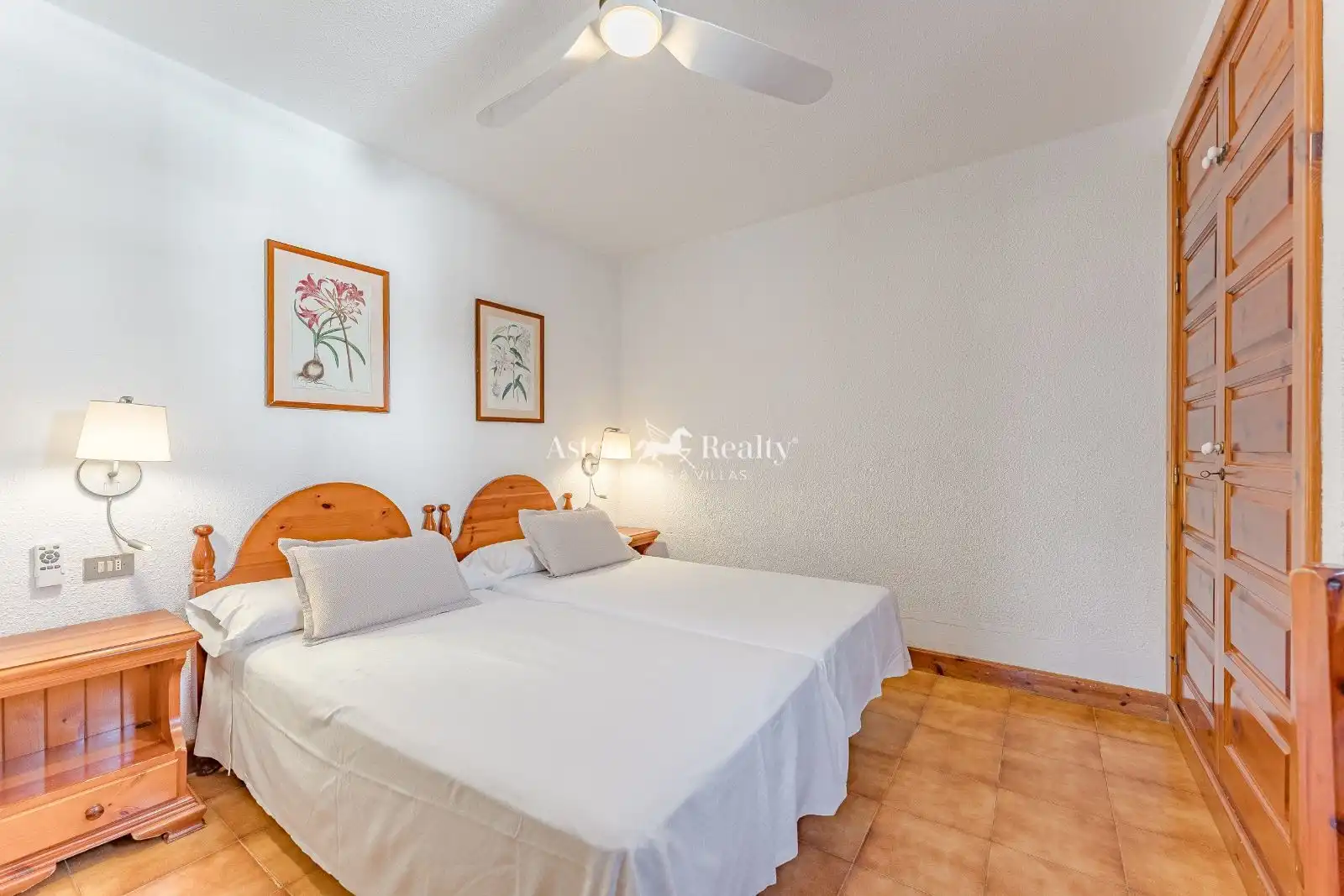 Schlafzimmer von Maisonette zum Verkauf in Arona mit Terrasse, Schwimmbad und Möbliert