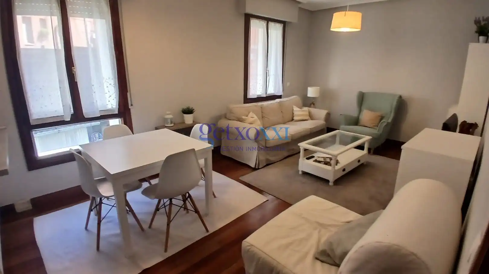 Living room of Flat for rent in Getxo   with Heating and Furnished