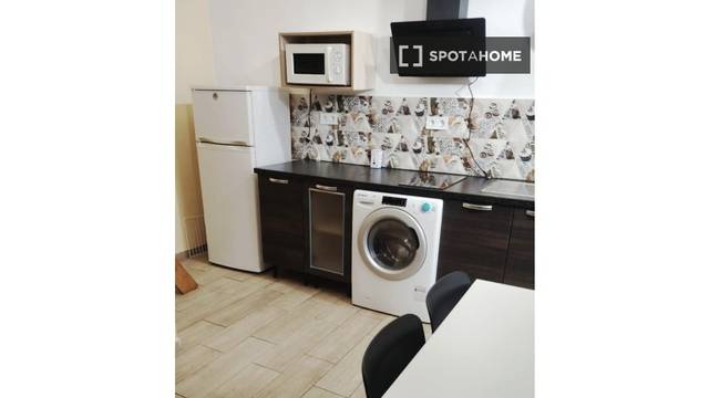 Piso en Alquiler en Canillejas