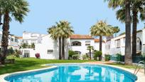 Garden of Single-family semi-detached for sale in Estepona  with Air Conditioner, Terrace and Swimming Pool