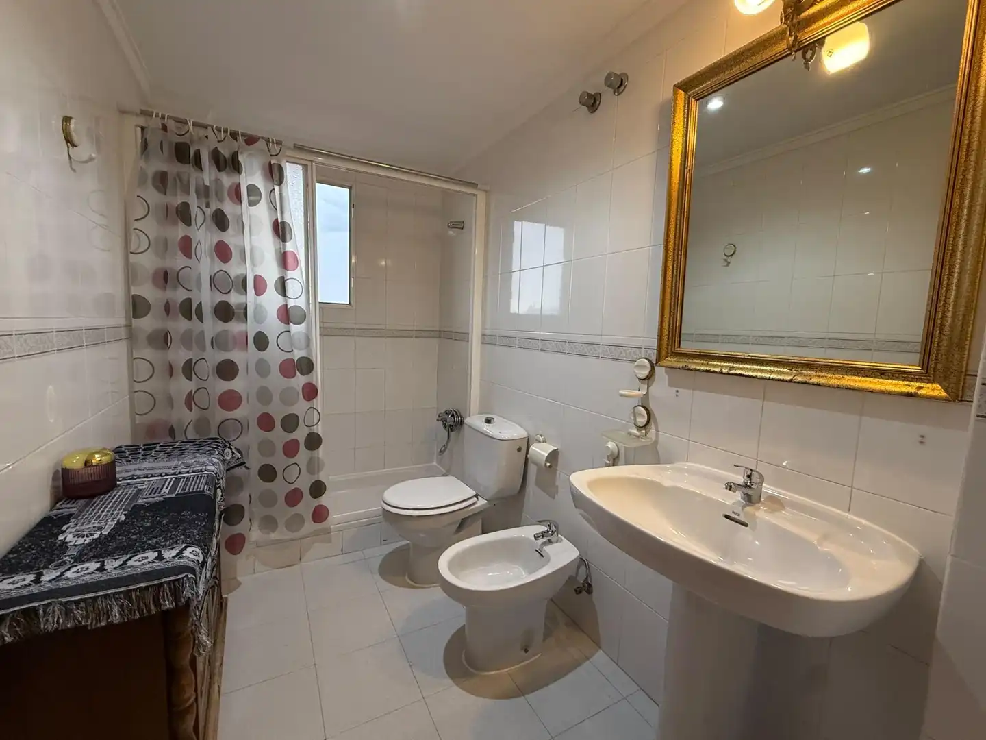 Baño de Piso de alquiler en Alicante / Alacant con Aire acondicionado, Calefacción y Terraza
