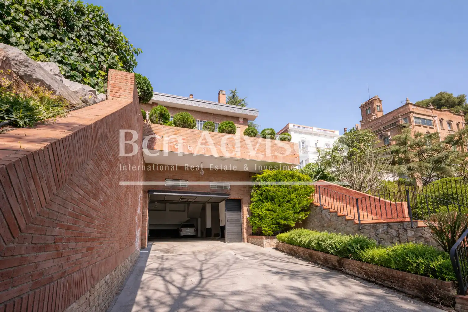 Vista exterior de Casa o chalet de alquiler en Barcelona con Aire acondicionado, Calefacción y Jardín privado