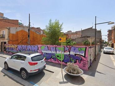 Terreno residencial en venta en Carrer Major