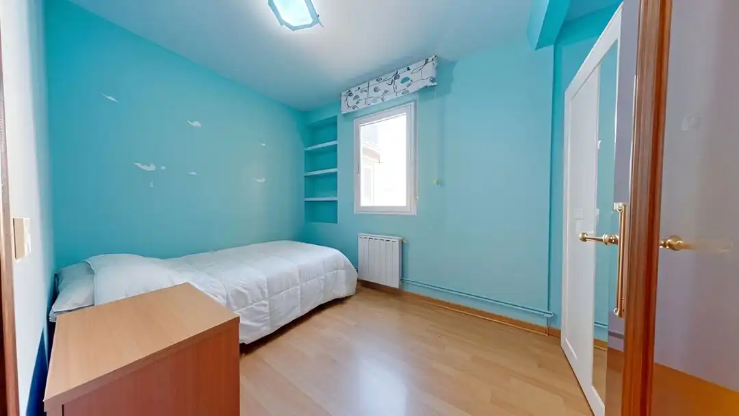 Schlafzimmer von Wohnung zur Miete in Madrid mit Klimaanlage, Heizung und Terrasse
