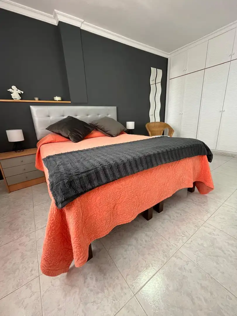 Habitación de Piso de alquiler en Las Palmas de Gran Canaria con Terraza y Amueblado
