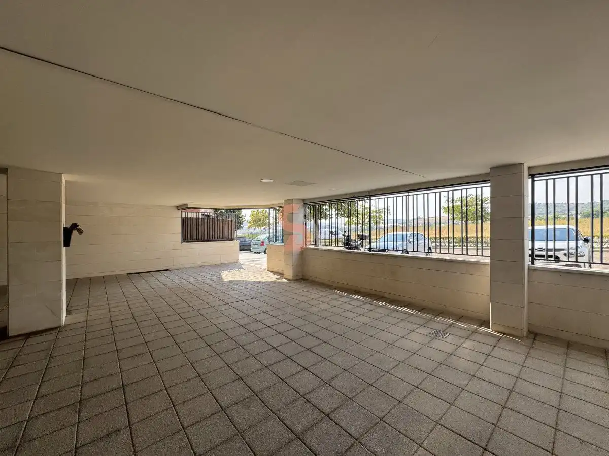Wohnung zur Miete in JUAN DE LA CIERVA, Aranzana