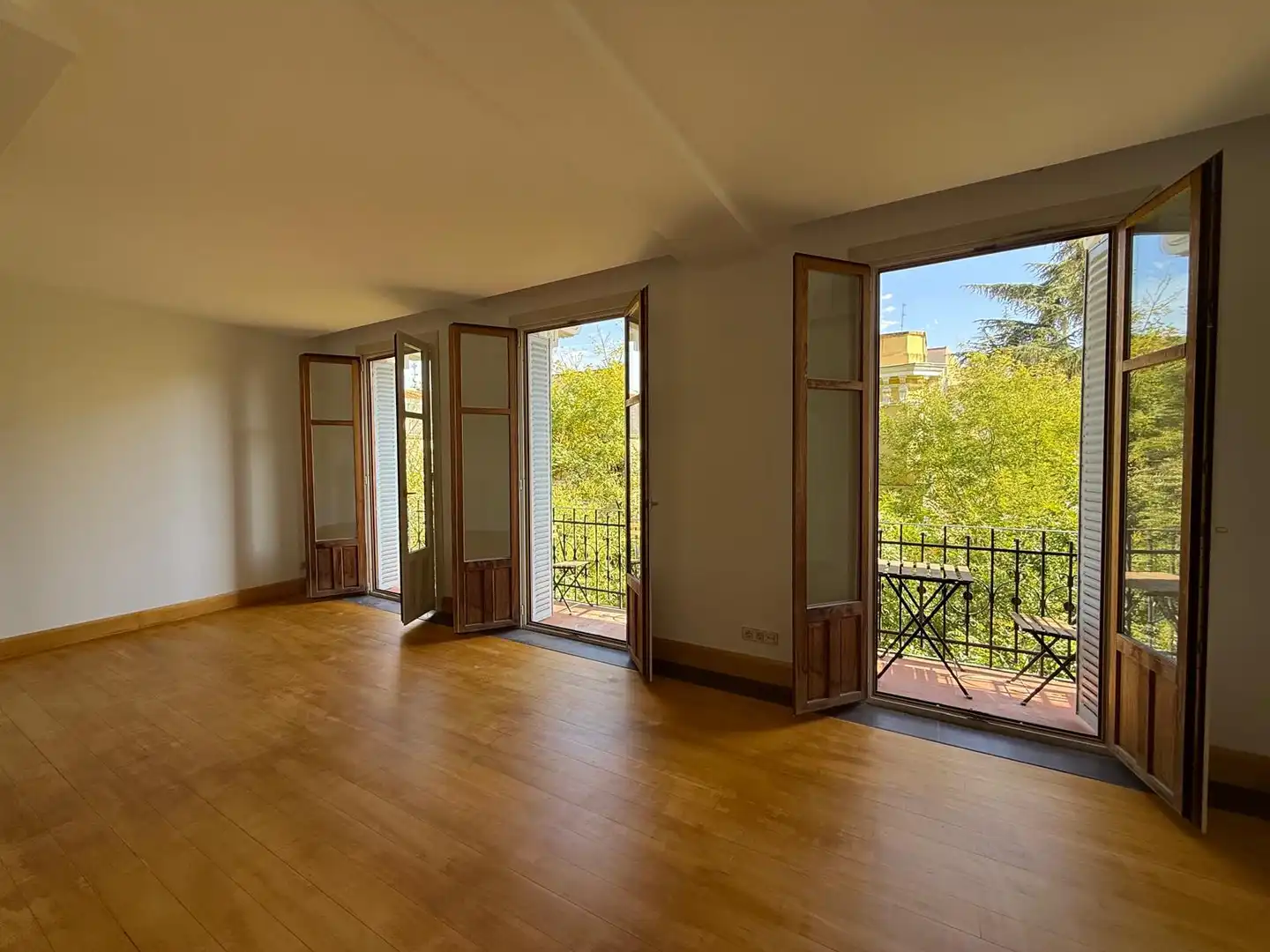 Appartamento con terrazza in affitto a Calle de Zurbano, imagen 9