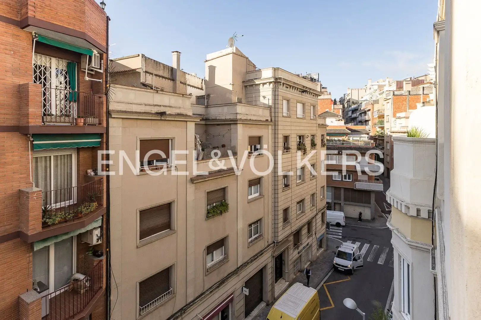 Vista exterior de Ático en venta en Barcelona con Calefacción, Terraza y Balcón