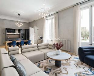 Living room of Flat to rent in  Barcelona Capital  with Air Conditioner, Heating and Terrace