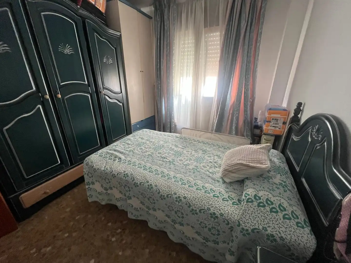 Habitación de Piso en venta en Málaga con Aire acondicionado