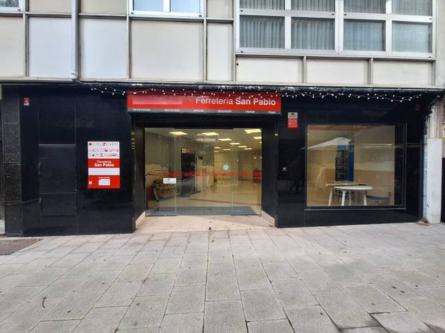 Local comercial en Alquiler en Plaza de Recife, 11 en San Pablo - Juan Flórez
