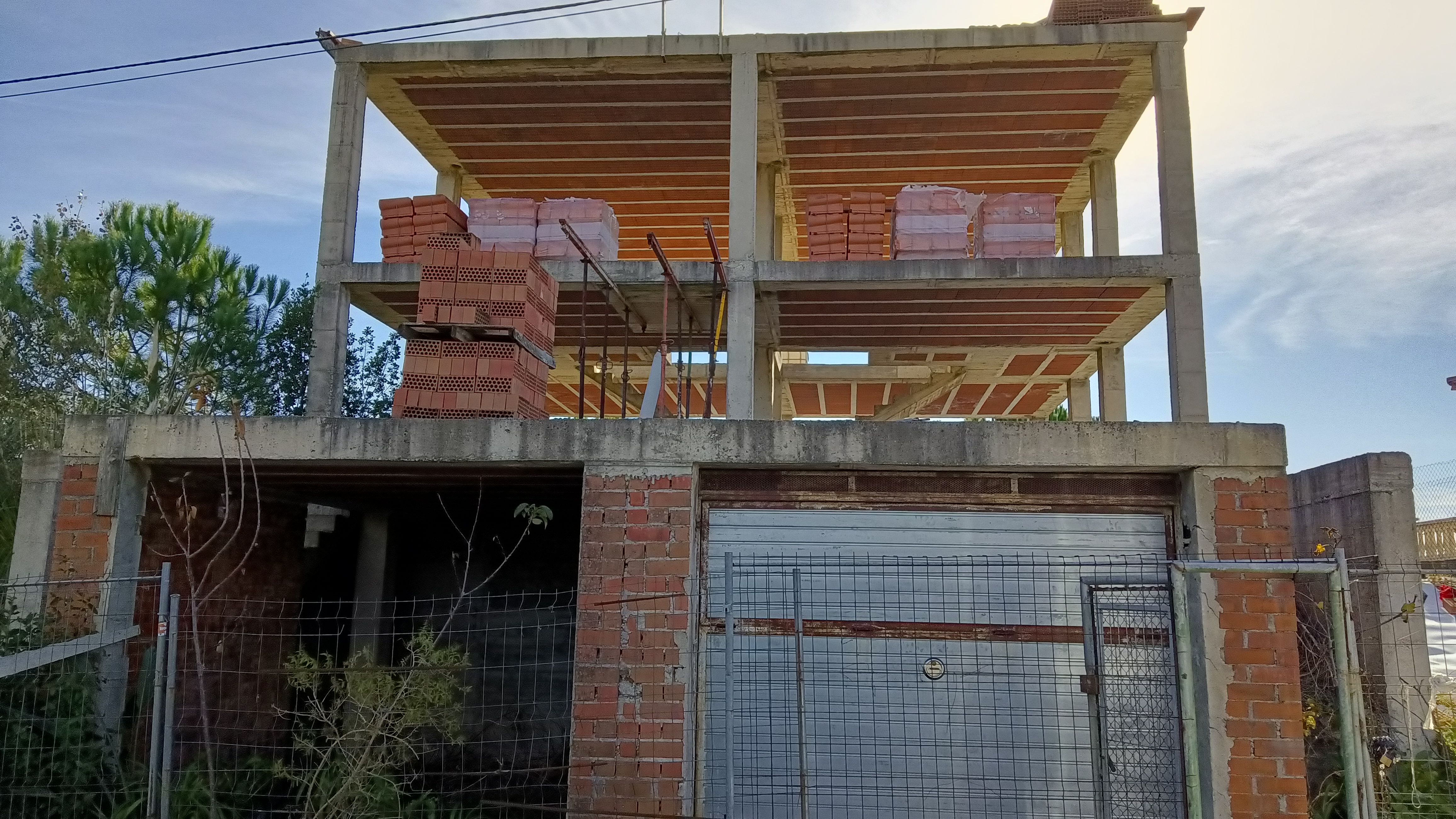 Exterior view of House or chalet for sale in Vidreres