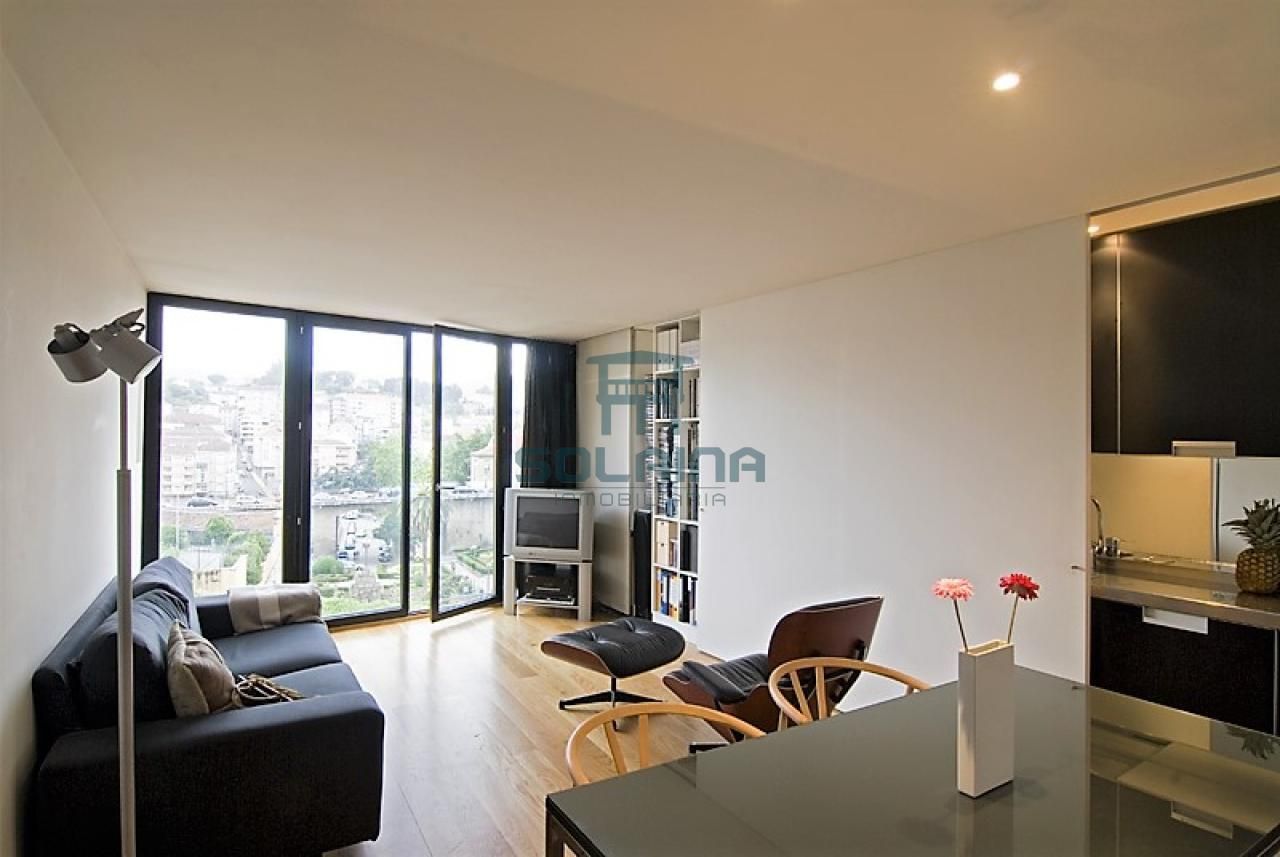 Sala d'estar de Apartament de lloguer en Ourense Capital  amb Calefacció i Moblat