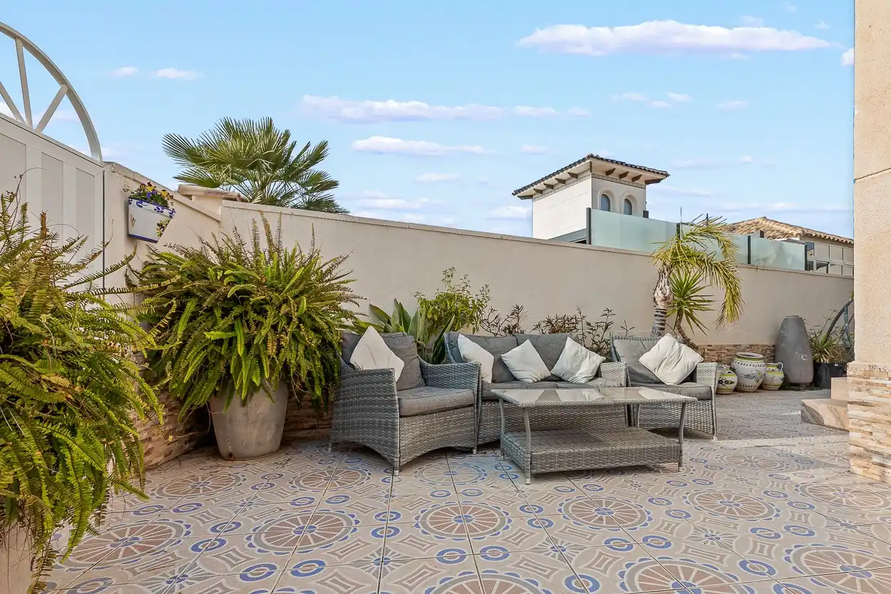 Terrassa de Casa o xalet en venda en Orihuela amb Piscina