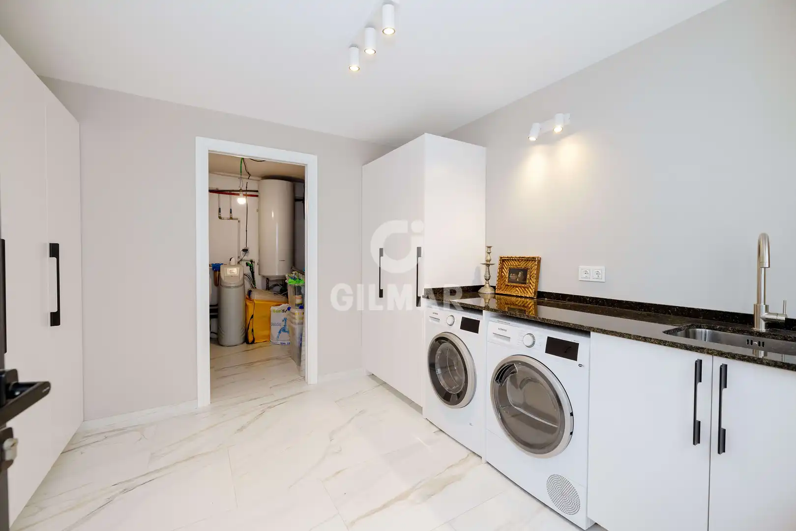 Exterior view of Houses for sale in Benalmádena  with Heating, Private garden and Swimming Pool