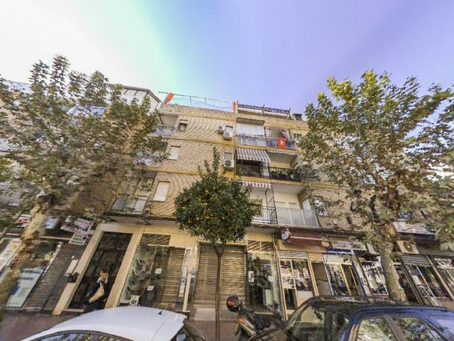 Piso en Venta en Viñuela - Rescatado