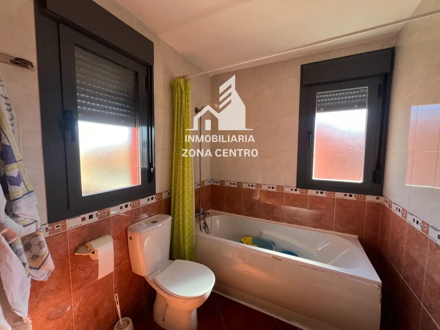 Vista exterior de Casa o xalet en venda en Grijota amb Calefacció, Jardí privat i Terrassa