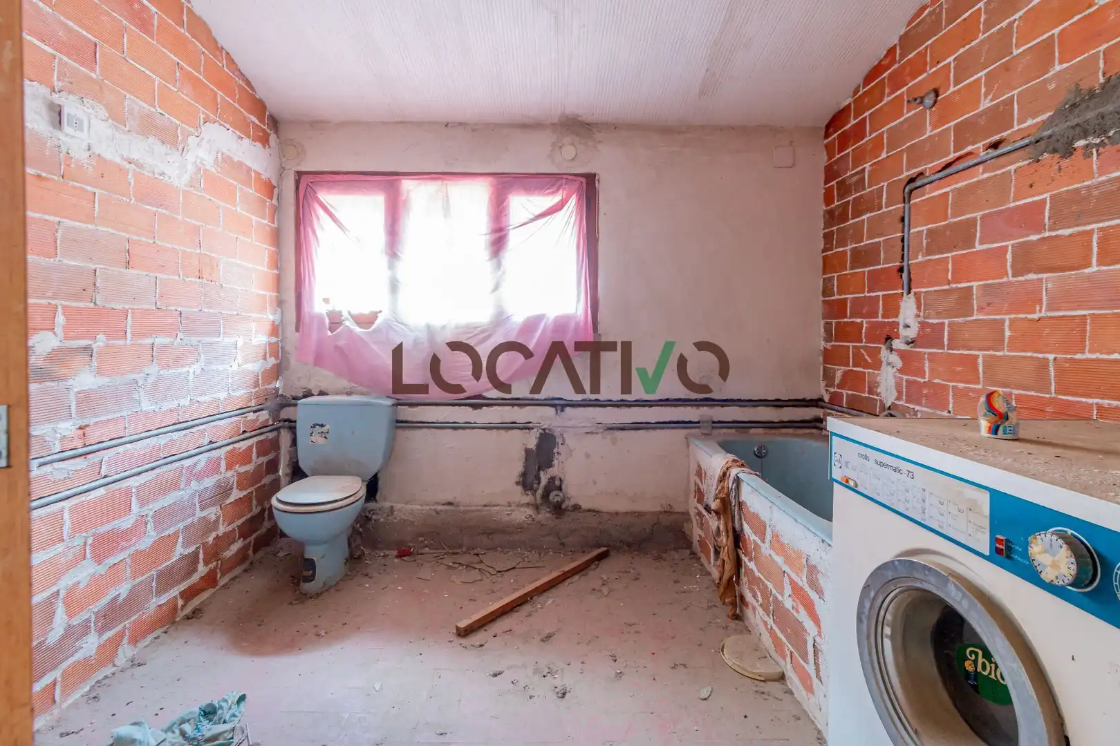 Badezimmer von Geschaftsraum zum Verkauf in El Hoyo de Pinares 