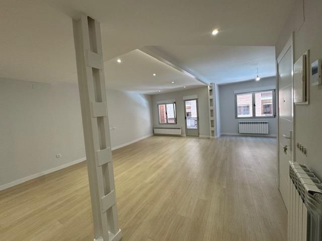 Flat for sale in Zamora Capital   with Heating and Balcony