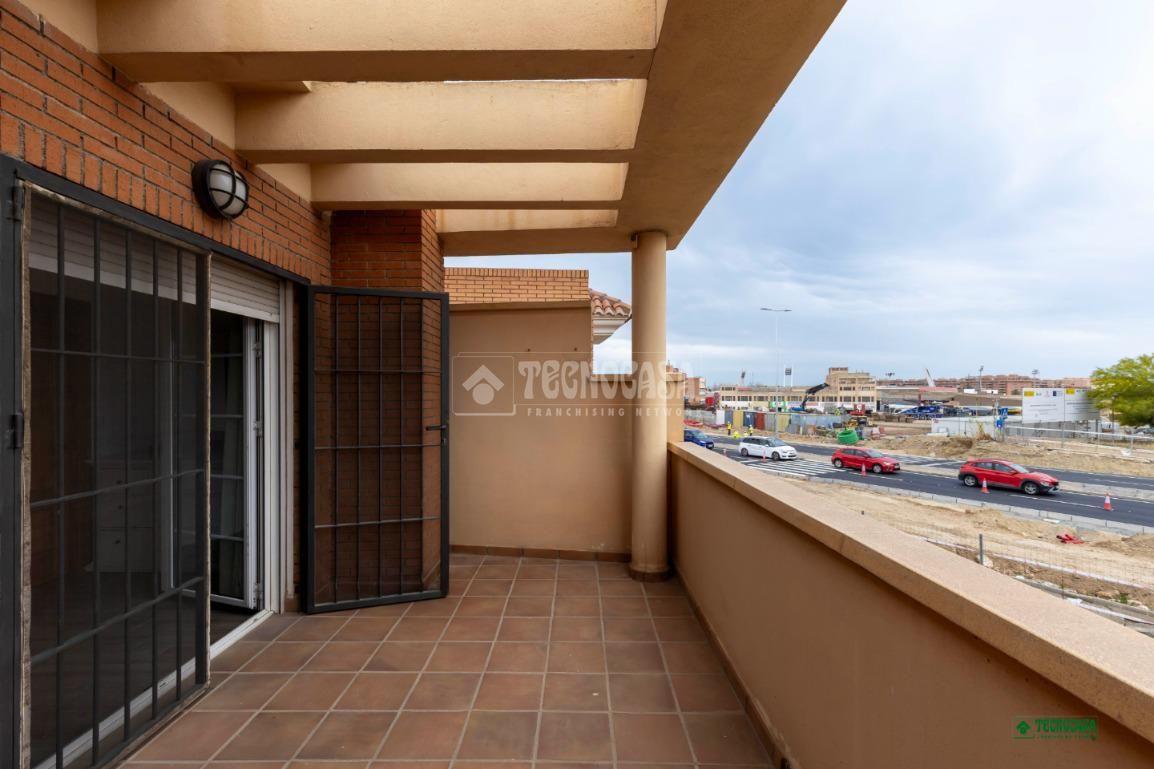 Terrassa de Casa adosada en venda en  Almería Capital