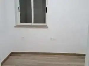 Dormitori de Pis en venda en Parla