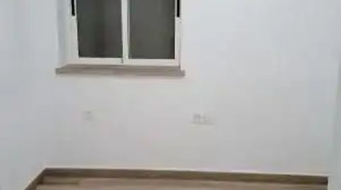 Photo 4 of Flat for sale in Calle Fuenlabrada, 55, El Nido - Las Fuentes, Parla