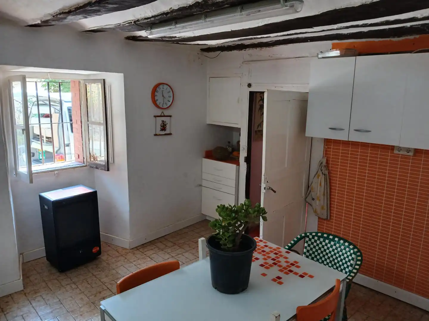 Country homes for sale in Arakil