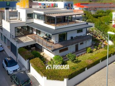 Chalet con jardín en venta en NURIA