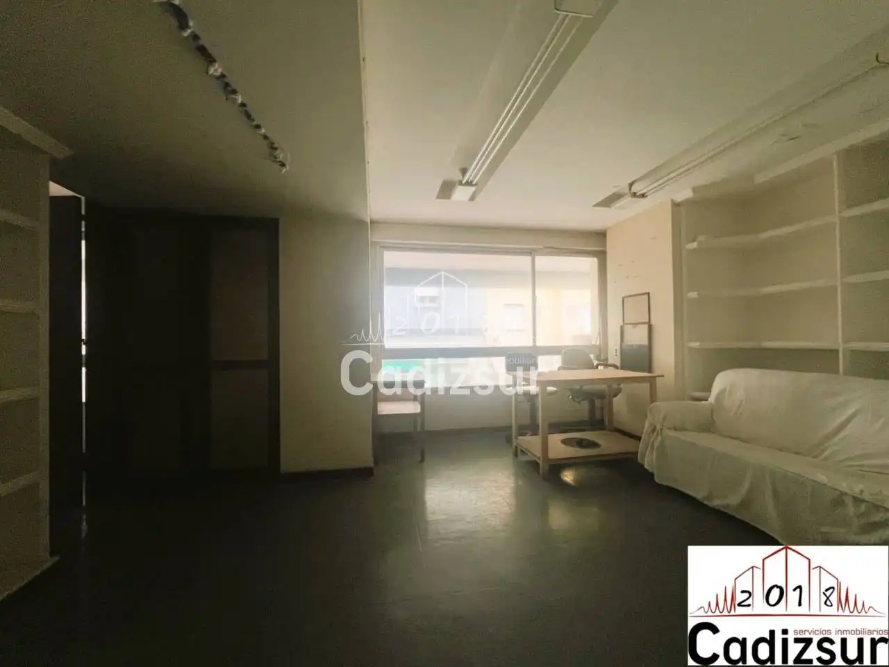 Oficina de lloguer en Cádiz