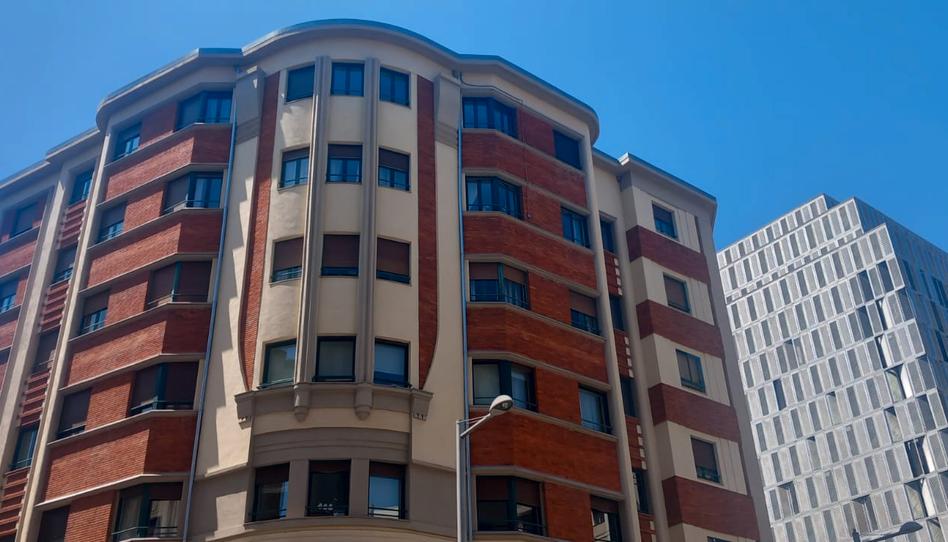 Photo 1 of Flat for sale in Calle de Estella, 1º Ensanche, Navarra