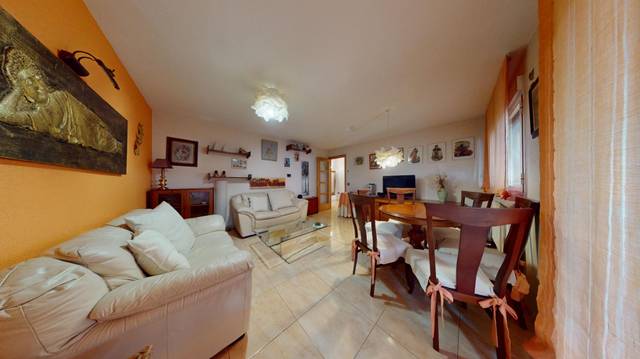 Piso en Venta en Avenida PABLO NERUDA en Portazgo