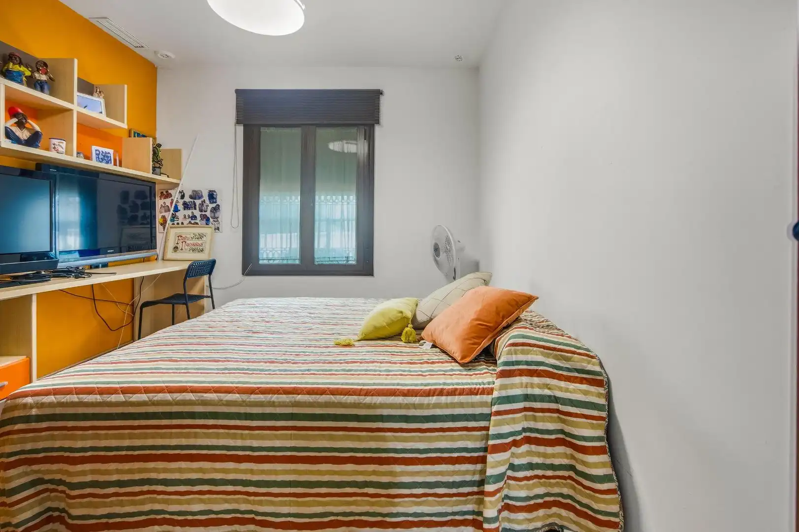 Dormitori de Casa o xalet en venda en Chiclana de la Frontera amb Aire condicionat, Jardí privat i Terrassa