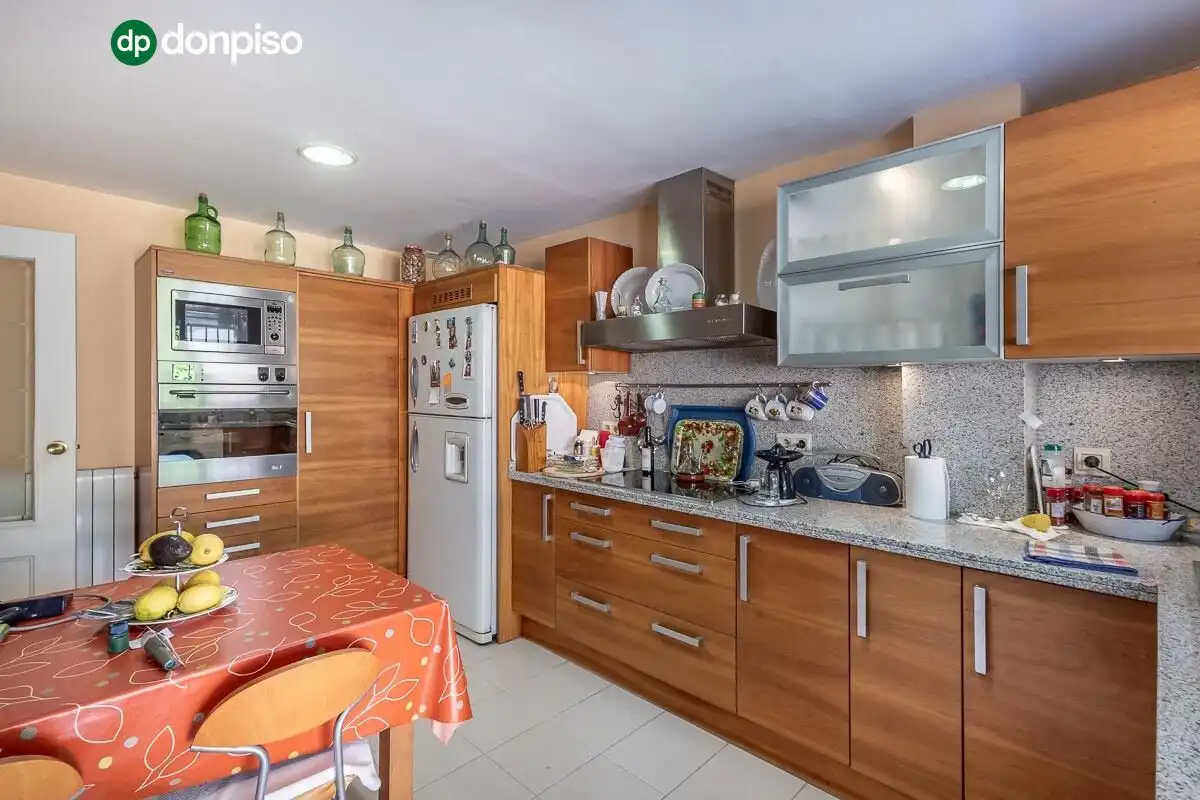 Detached house with terrace for sale in Calle SEVERO OCHOA, imagen 12