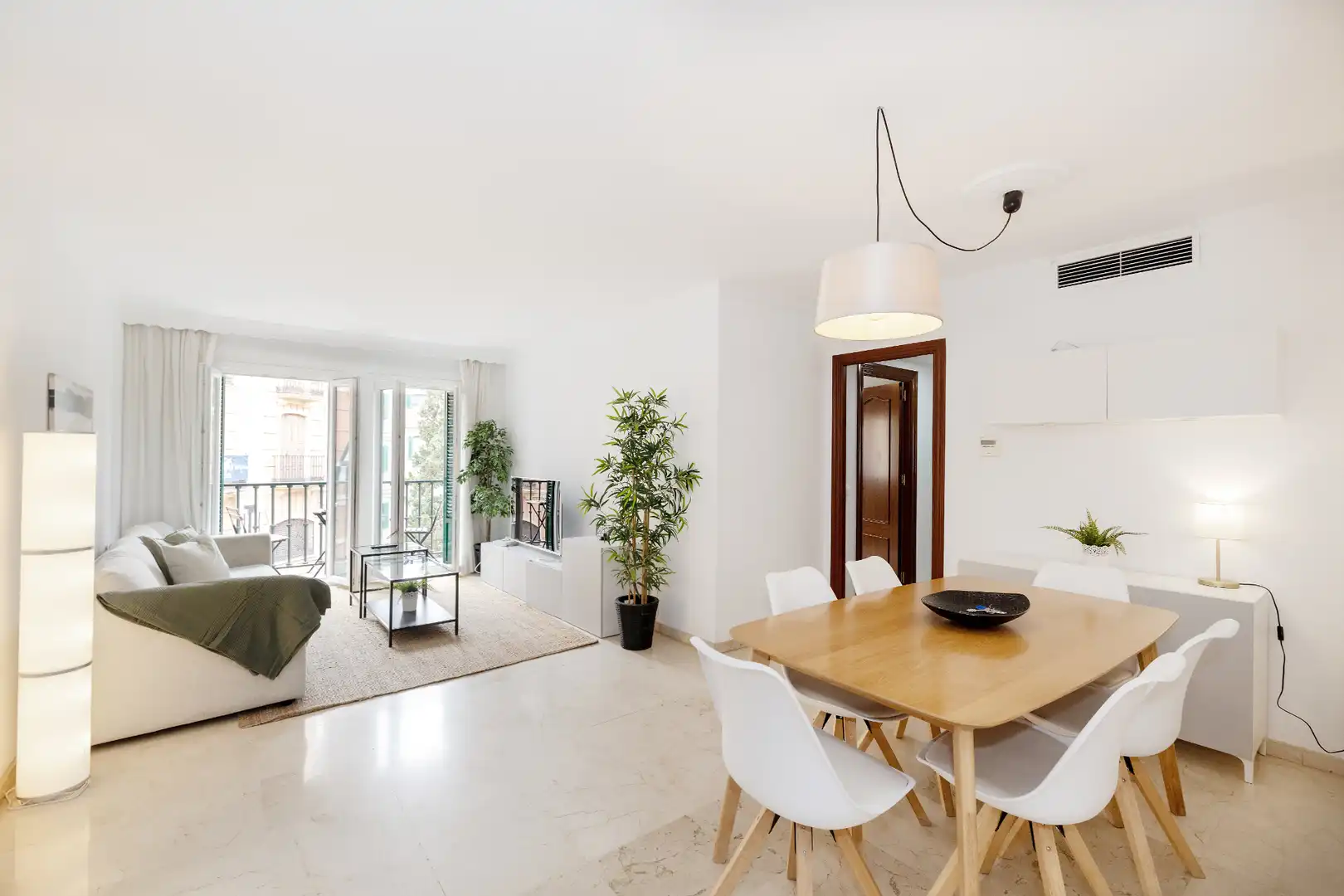 Sala de estar de Piso en venta en Málaga con Aire acondicionado, Amueblado y Balcón