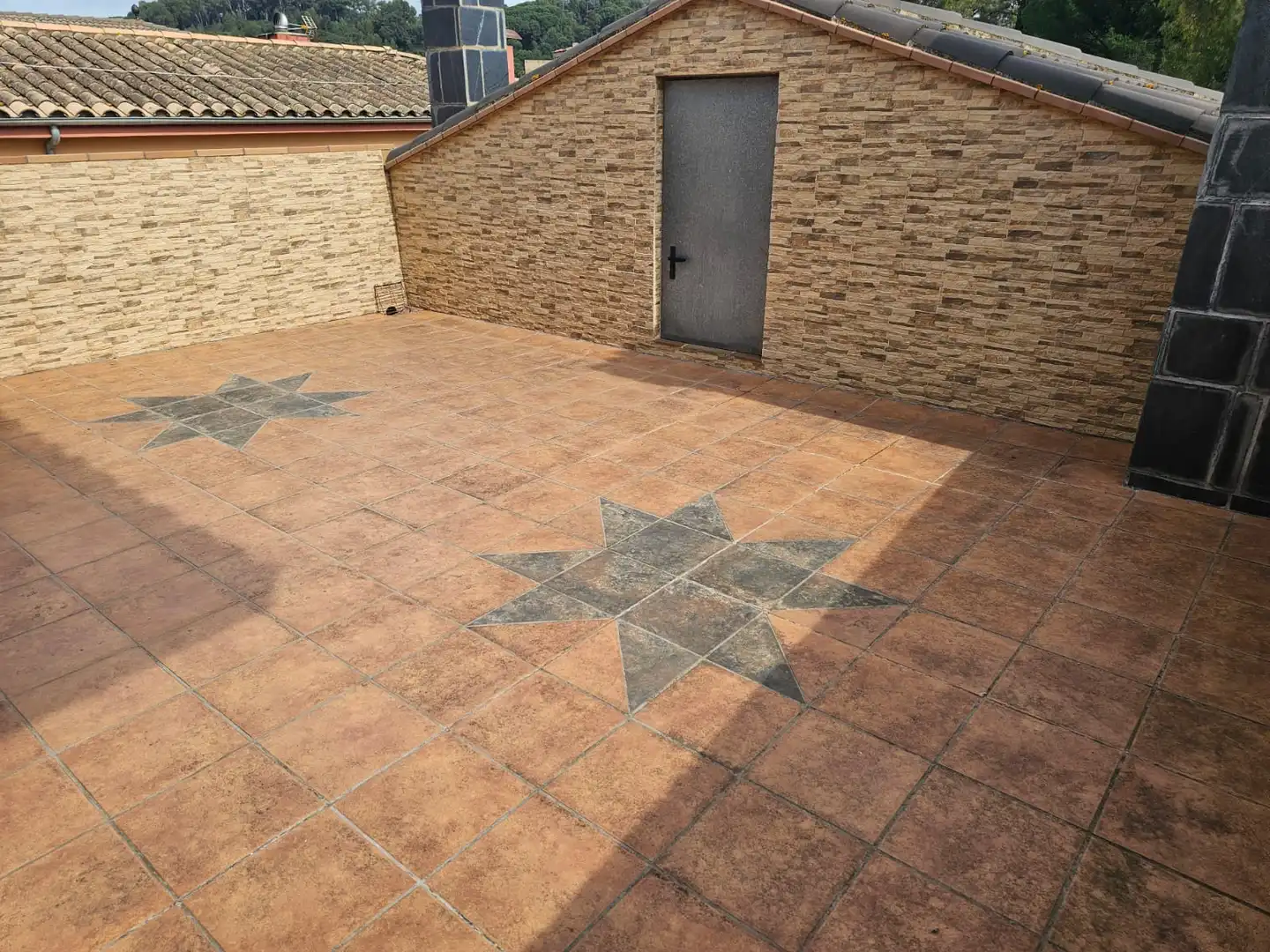 Terrassa de Casa o xalet en venda en Girona amb Calefacció, Jardí privat i Terrassa